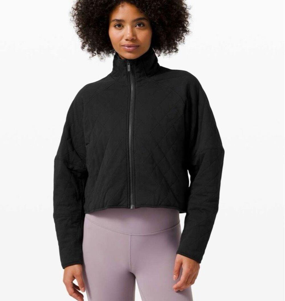 Lululemon Quilted Calm Jacket in Black Size 8